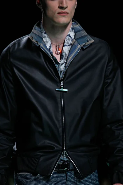 Look 39